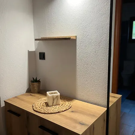 Del Vino *