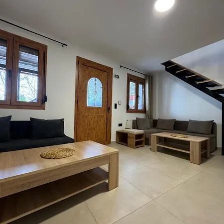 Feriehus Del Vino Mikros Prinos
